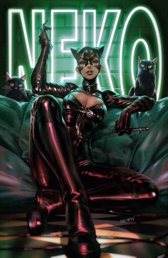 Catwoman 82 Cover C Derrick Chew Card Stock Variant - gabescaveccc