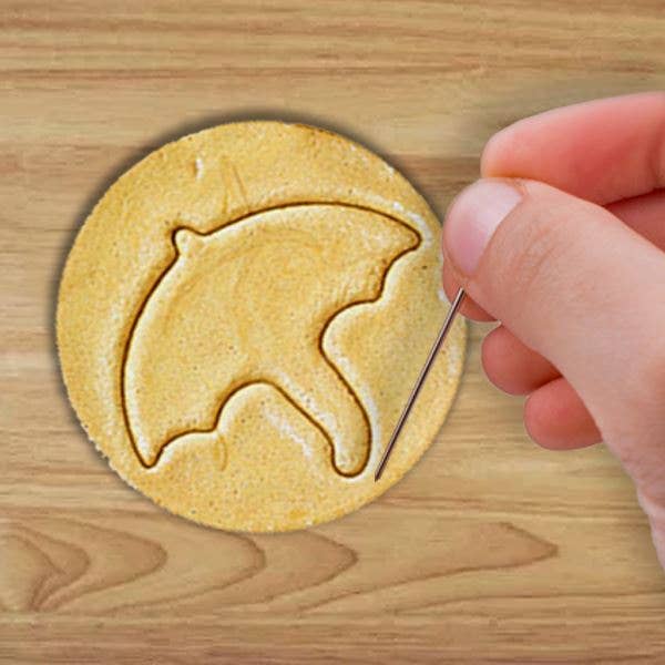 KGAME Dalgona Cookie Tin (2 Cookies) Squid Game - gabescaveccc