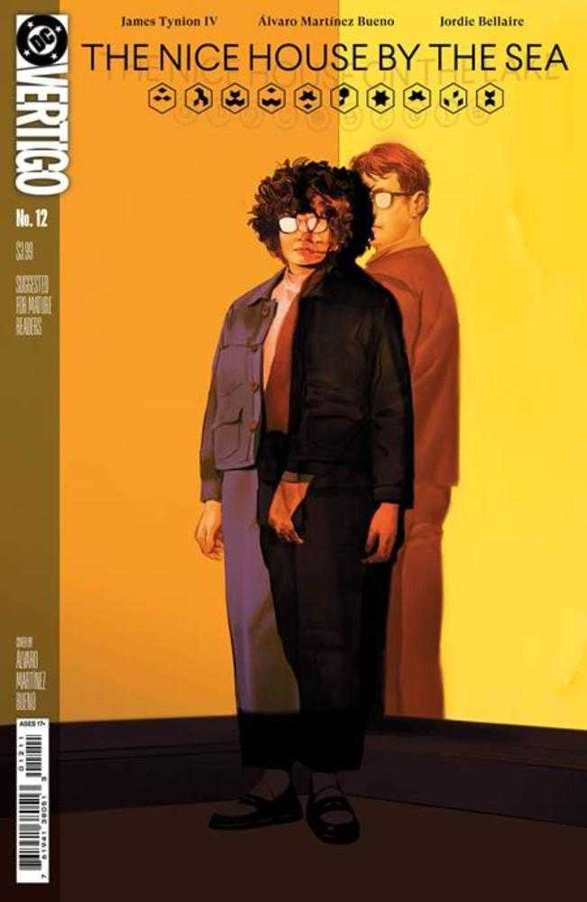 Nice House By The Sea #12 (Of 12) Cover A Alvaro Martinez Bueno (Mature) - gabescaveccc