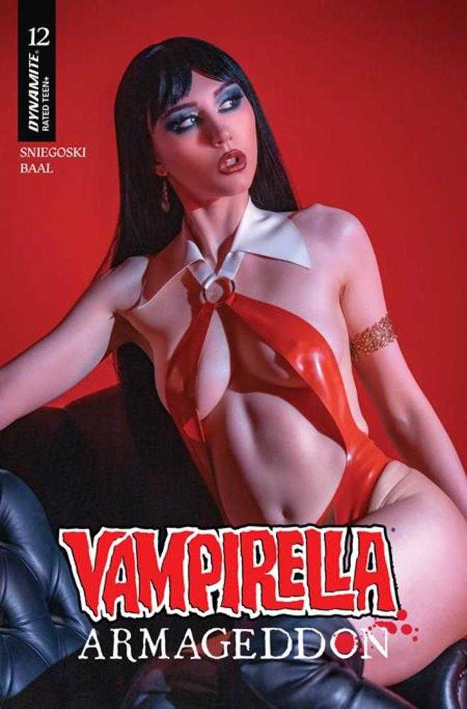 Vampirella Armageddon 12 Cover D Cosplay Lauren Delorean Variant - gabescaveccc