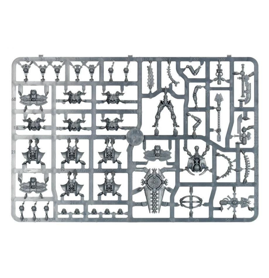 Warhammer Age of 40,000: Necrons Triarch Praetorians - gabescaveccc