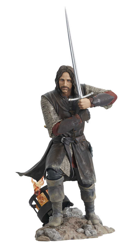 Lord Of The Rings Gallery Aragorn PVC Statue - gabescaveccc