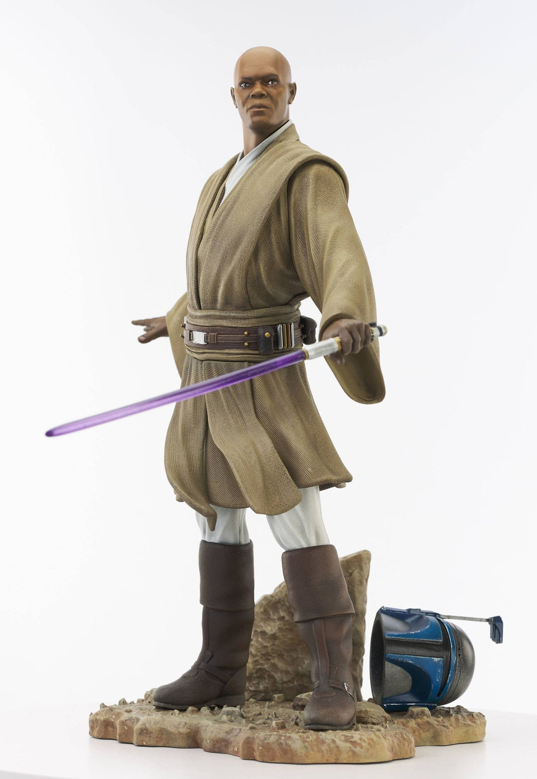 Star Wars Attack of the Clones Premier Collection Mace Windu 11-Inch Statue - gabescaveccc