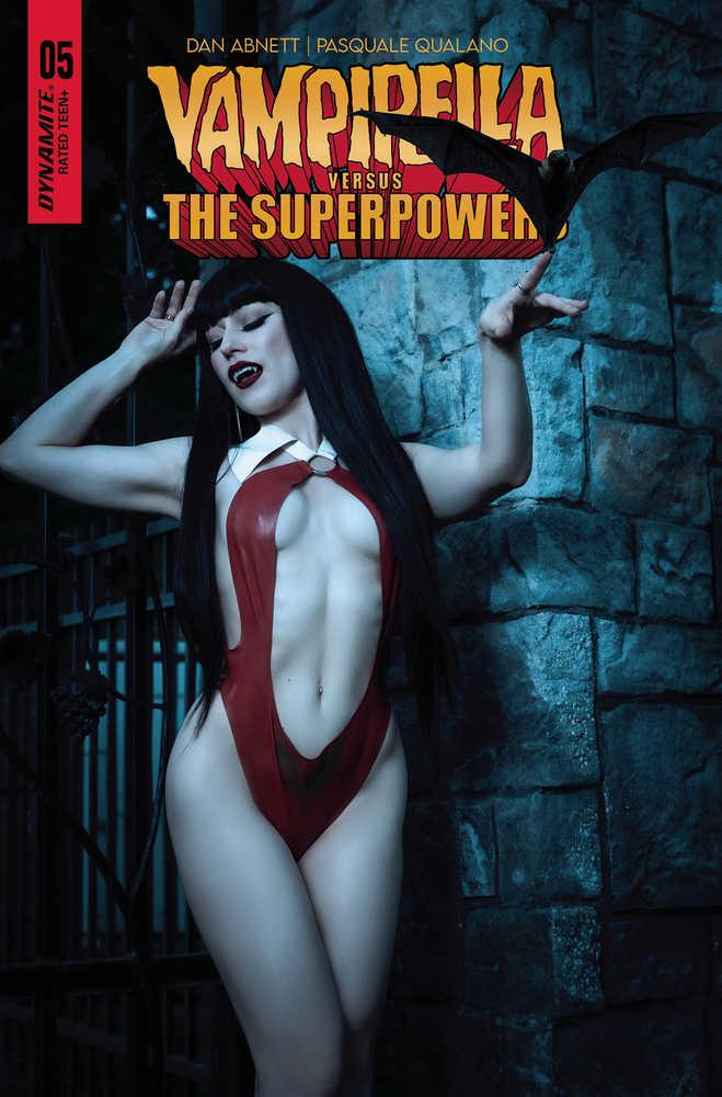 Vampirella vs Superpowers #5 Cover F Cosplay - gabescaveccc